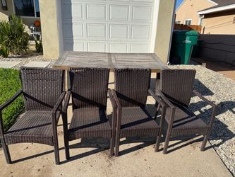 Free: Outdoor table and chairs