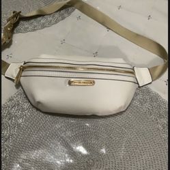 New Michael Kors Fanny Pack 
