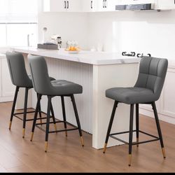 Set of 3 Gray Leather counter height Bar stools New In Box!! 152CDG   $150