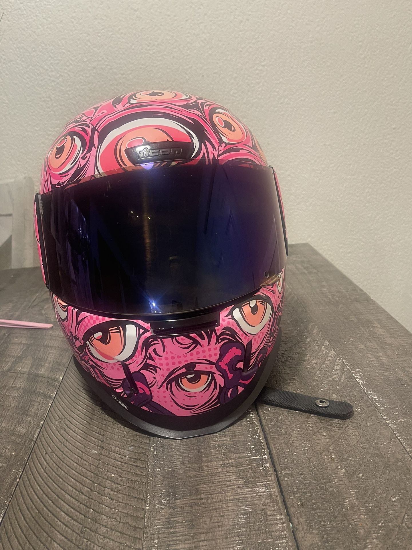 Motocicle helmet