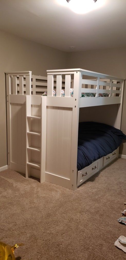 Pottery Barn Full Over Full Bunk Bed