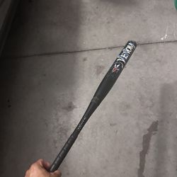 26oz Easton Marvel Venom  (USSSA stamped ) 
