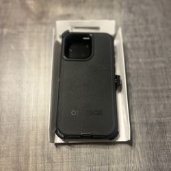 iPhone 15 Pro Max Otter Box Defender