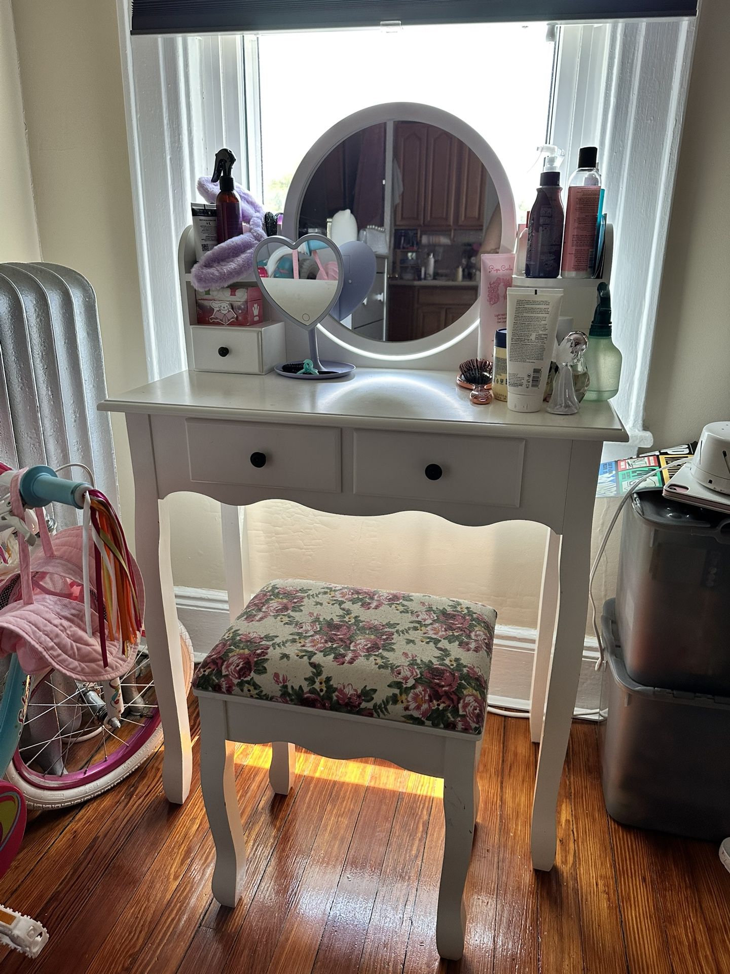 Vanity Table