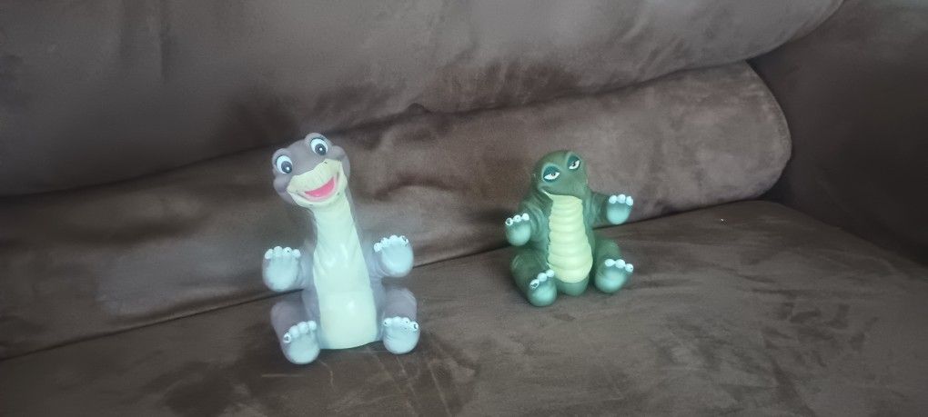 Vintage Pizza Hut Land Before Time Puppets