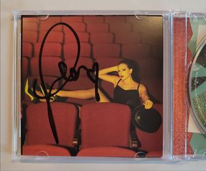 Taylor Swift The Life Of A Showgirl SIGNED RARE LONG SIGNATURE & LONG HEART CD 4