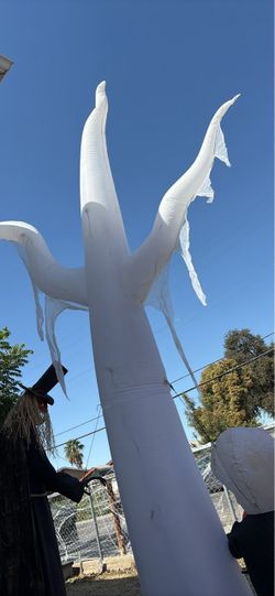 Halloween inflatables