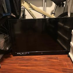 40” LCD HD TV 