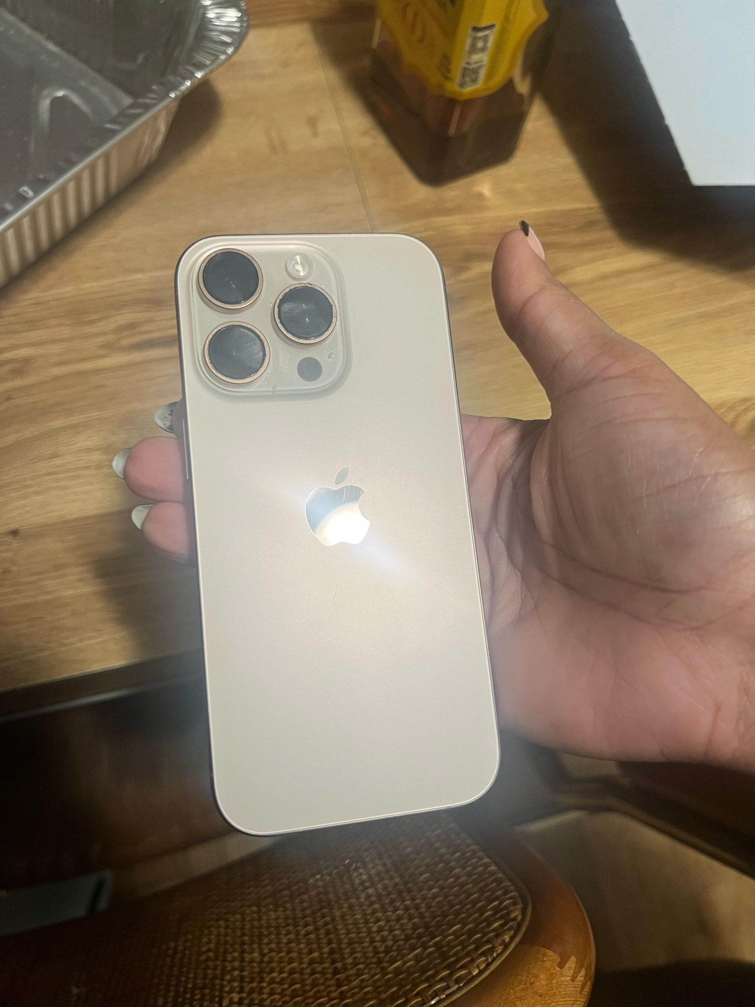 iPhone 16 Pro Titanio 256gb