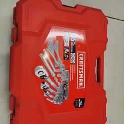 135 piece craftsman racket set