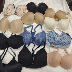 Victoria's Secret Bras lot 32DD for Sale in Tampa, FL - OfferUp