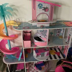 LOL DOLL HOUSE, BUS,CAR AND CLUBHOUSE 