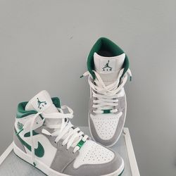 Jordans 1
