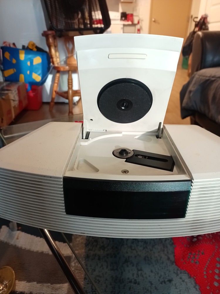 Bose Clock Radio And CD Player