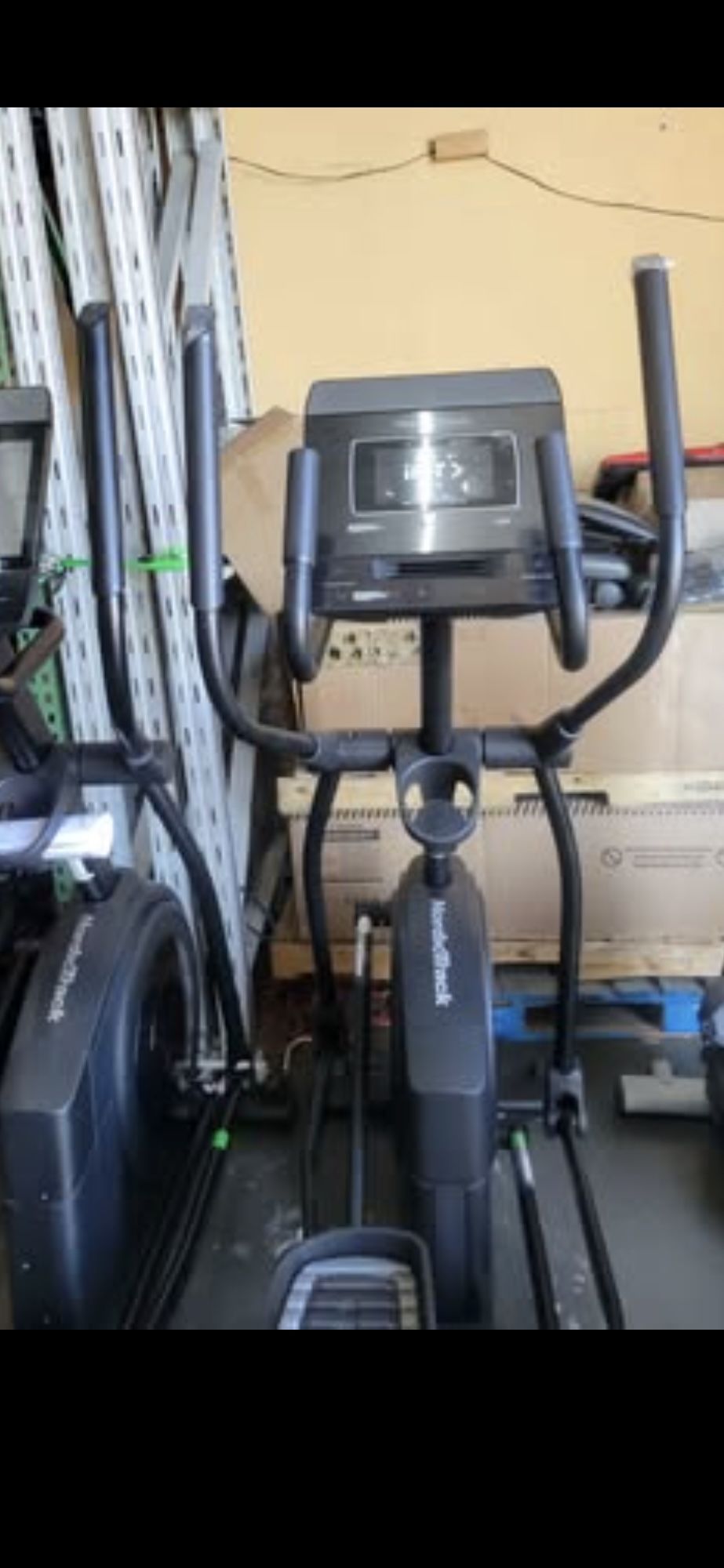 FULLERTON - Nordictrack Airglide 7i Professional Elliptical - 500$