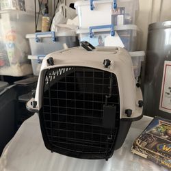 Pet Carrier (Cats, Small dogs)