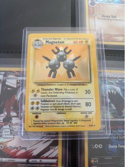 Pokemon Holo Magneton 9/102 Base Set