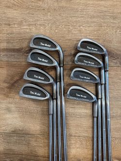 Tour Model Series 3 Iron Set 3-PW