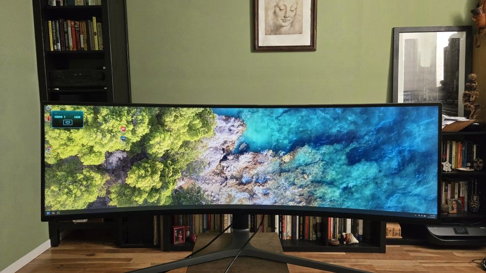 49" SAMSUNG QLED Gaming & Business Monitor- ULTRA WIDE CURVED MONITOR