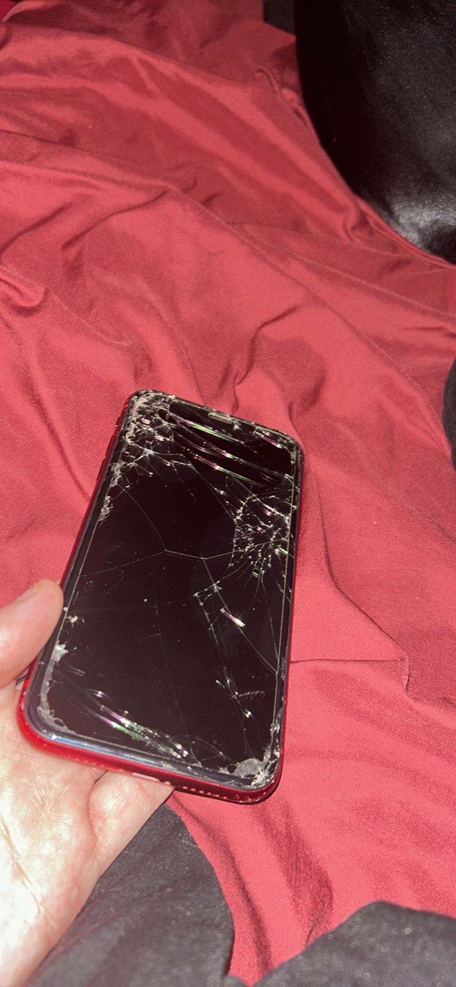 Red iPhone 11 (broken)