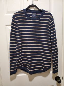 Ambercrombie & Fitch navy blue and tan medium 100% cotton striped