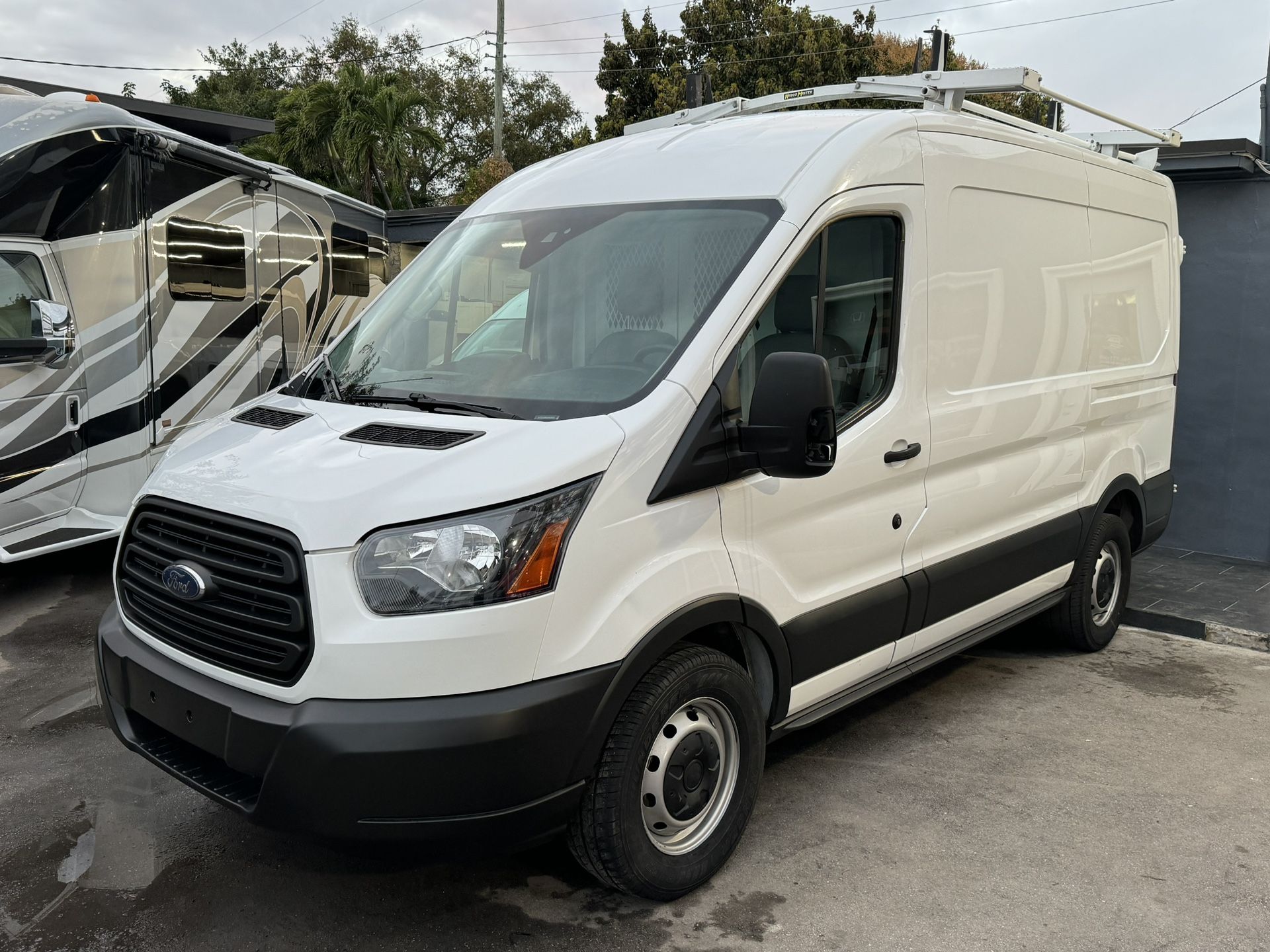 2018 Ford Transit