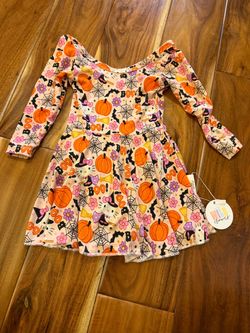 New! Baby girl wild crown bamboo hello kitty Halloween dress. Size 6 months