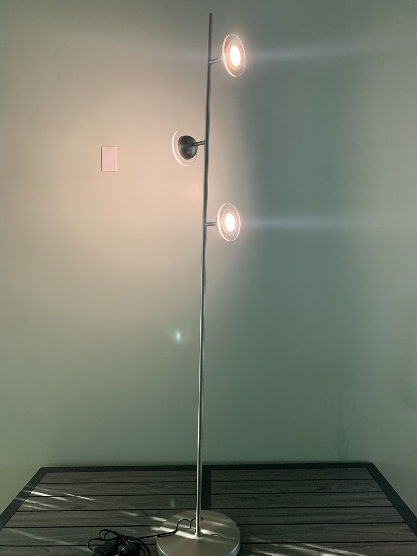 3-light LED Spotlight Floor Lamp