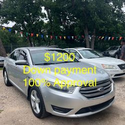 2015 Ford Taurus