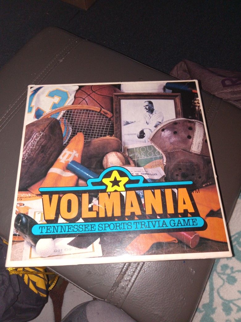 Vintage Volmania Board Game 1984 Tennessee Volunteers Sports Trivia Game University of Tennessee Vol Nation Game


