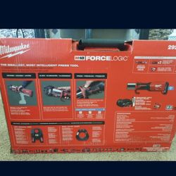 M18 18-Volt Lithium-Ion Brushless Cordless FORCE LOGIC Press Tool (Tool-Only) Brand New

