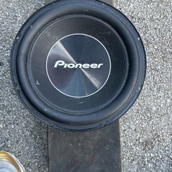 12” Pioneer Subwoofer 