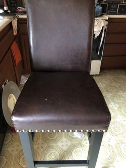 Tall chair