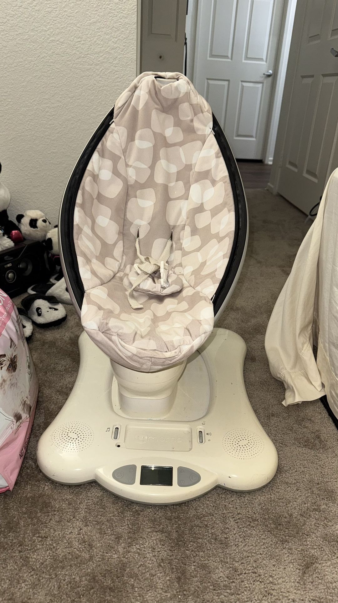 4moms MamaRoo Swing