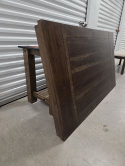 Dinning Table