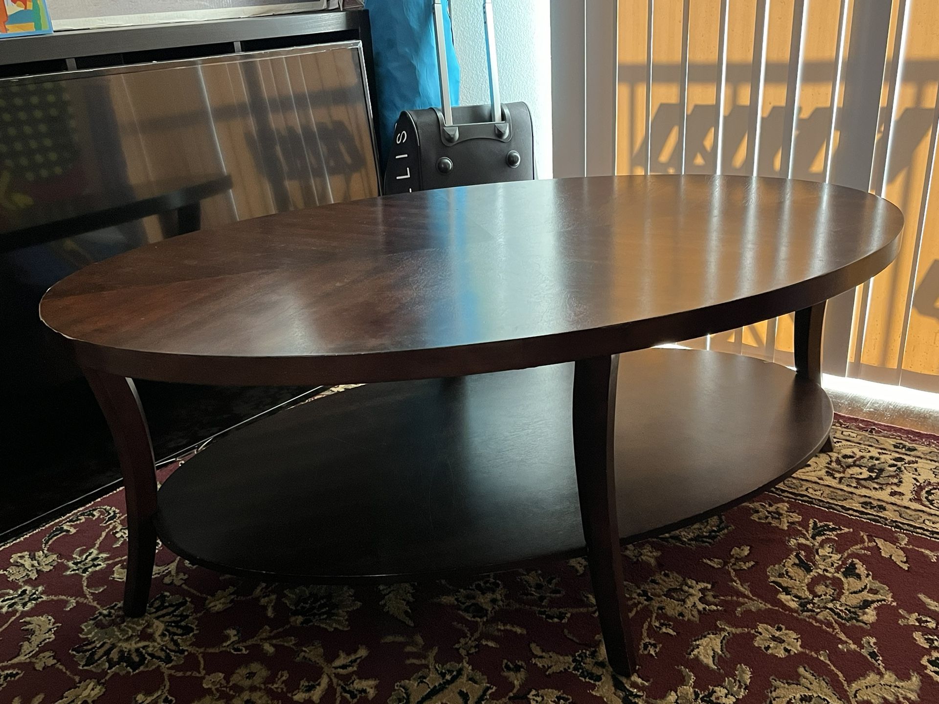 Coffee Table; Oval Shape
