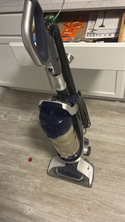***Kenmore Vacuum Cleaner*** - Please read entire description below 👇