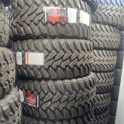 33x12.50R22LT Venom Terra Hunter M/T 12ply Tires