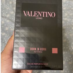 Valentino Born In Rome Intense parfum