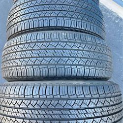 235/65r18 Michelin Tires Con 80% De Vida Las 4