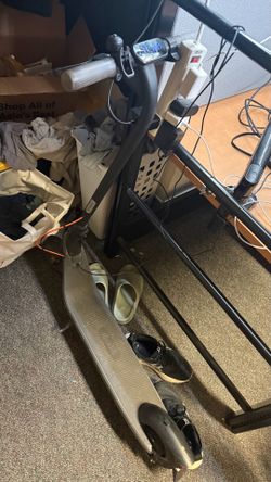 Ninebot E2  scooter
