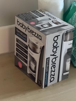 Baby Brezza Formula Pro Advanced – New in Box