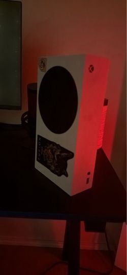 Xbox series s 512gb 4k  comes with controller