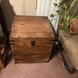 Blanket chest- Walnut  $65