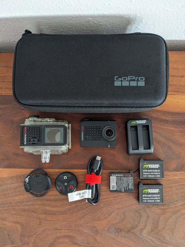 Garmin Virb Ultra 30 Camera Bundle