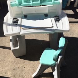 Escritorio Se  Le Mojó  El Libro 📖 