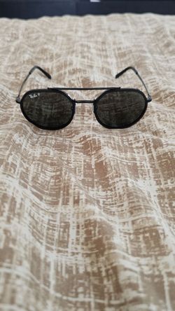 Authentic Ray Ban sunglasses