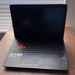 ASUS ROG Strix Gaming Laptop – Intel i7, GTX 1070, 16GB RAM, 1TB Samsung SSD – Good Condition