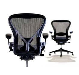 Herman Miller Aeron Chair