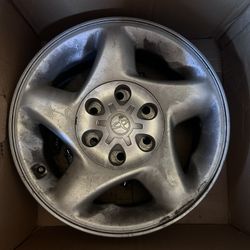 4 Toyota Tacoma Stock  16Wheels 
